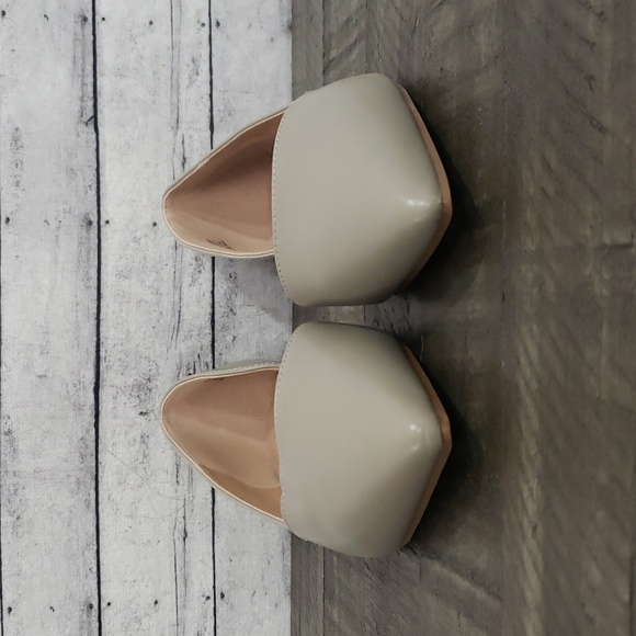 JourneeCollection-Cortni Pointed Toe Flat Gray Size 7.5W - Picture 1 of 8